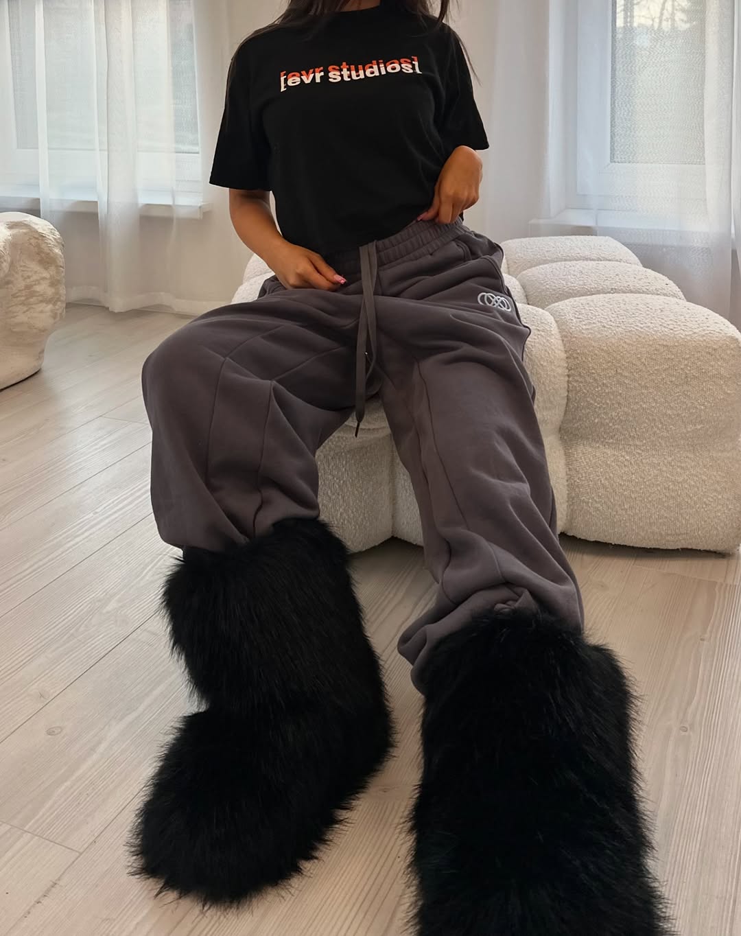 BROKEN IN SWEATPANTS - EVR®