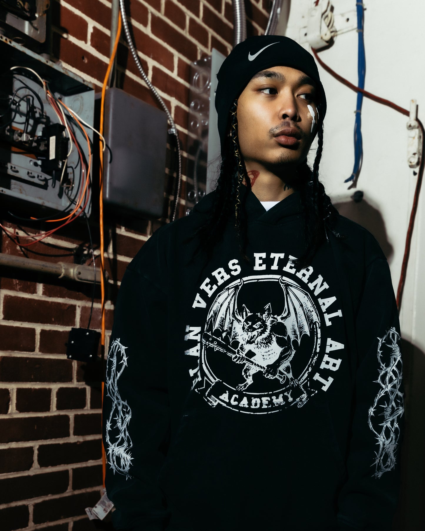 ETERNAL ACADEMY Hoodie [Black]