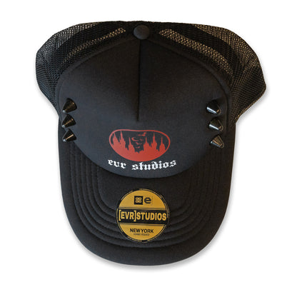 CASTLE Trucker Cap [Ruby Red]